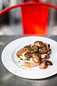 Mushrooms on toast