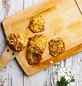 Courgette fritters with herb quark (low carb)