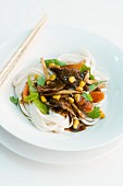 Rice noodles with beef