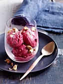Sour cherry ice cream with almonds