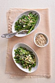 Green beans with sesame seeds and Parmesan