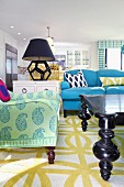 Living room in style and color mix with sofas, coffee table and table lamp