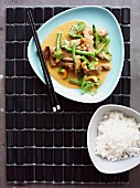 Coconut beef with green beans and cashew nuts (Asia)