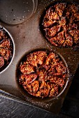 Fig tarts in baking tins