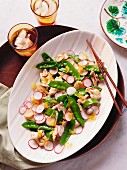 Ginger chicken with water chestnuts and radishes (Asia)