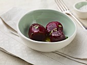 Marinated beetroot with salt and thyme