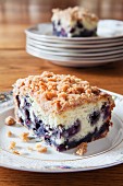 Blueberry Buckle (blueberry cake, USA) on a dining room table