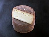Antoinette (French cow's milk cheese)