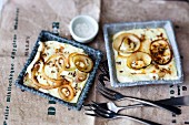 Raclette onion cakes