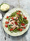 Bean salad with chicken, tomatoes and lentils