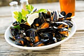 Mussels at The Halzephron Inn (Cornwall, England)