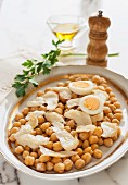 Chickpea salad with stock fish, eggs and olive oil