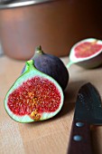 Fresh red figs, halved