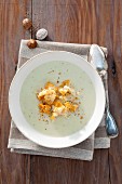 Cauliflower soup with Parmesan croutons