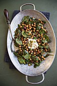 Chickpea salad with pistachios (seen from above)