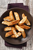 Biscotti in a brown bowl