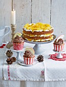 Bratapfel-Cupcakes und Orangen-Mohn-Torte (weihnachtlich)