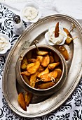 Spicy potato wedges with a sour cream dip
