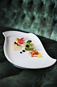 Appetiser: scallops, grapefruit and tarragon, 'Caroussel' restaurant in Dresden