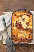 Lasagne with minced meat, kidney beans and Cheddar cheese