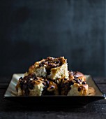 Sticky buns with chocolate chips