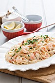 Linguine with prawns and a creamy sauce