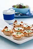 Salmon pastries with spinach