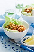 Tuna fish with sweetcorn on lettuce leaves (China)