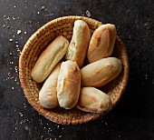 A basket of pizza rolls