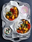 Kürbis-Tomaten-Curry auf Reis