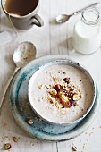 Porridge with hazelnuts