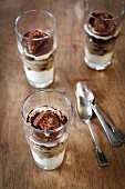 Sugar-free rhubarb and quark desert with grated wholemeal bread