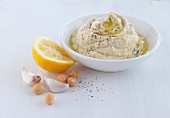 Hummus with olive oil and lemon
