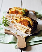 Croque Monsieur (gratinated ham and cheese sandwich, France)