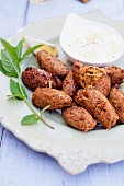 Falafel mit Dip (Arabien)