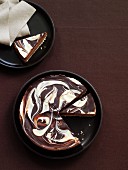 A marble cheesecake with chocolate (USA)