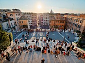 Touristen auf der Spanischen Treppe, Rom
