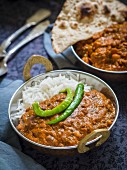 Dhal makhani (Indian lentil dish) with rice and unleavened bread