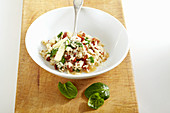 Risotto with dried tomatoes and spinach