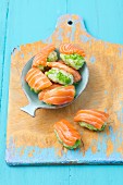 Salmon sushi for cats with rice and peas