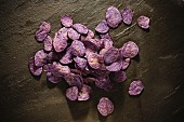Violette Kartoffelchips