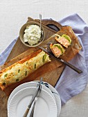 Salmon with spinach in puff pasty with a herb dip