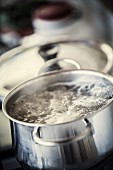 Water boiling for pasta