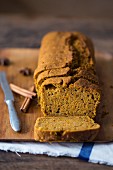Carrot loaf cake with cinnamon, sliced