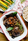 Braised beef cheeks with bay leaves and rosemary