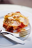 Provençal potato gratin with tomatoes and onions
