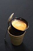 Espresso im Becher