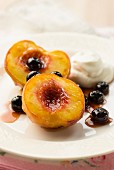 Caramelised peaches with blueberries