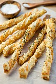 Spicy cheese straws with poppyseeds