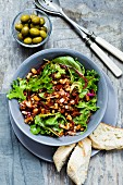 White bean salad with dried tomatoes